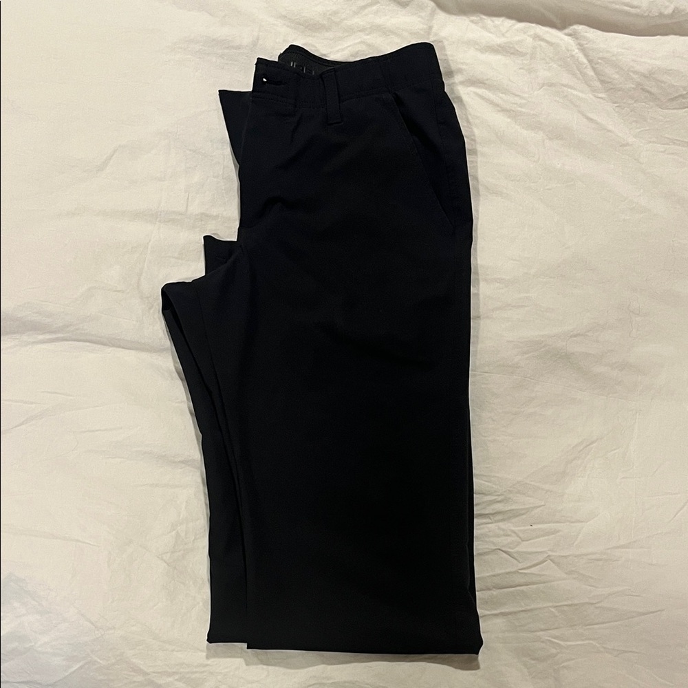 Under Armour Men's Black Golf Style Pants